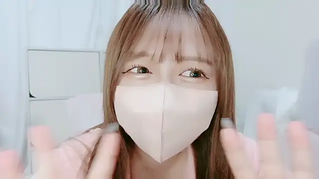 Snapshot of Hanachan_Gcup_ chatting on 10.16.25 Hanachan Gcup online show from 10.16.25