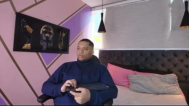 Annie Lii online show from 10.15.25