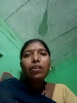 Snapshot of Jivika_Jaiswal chatting on 10.12.25 Jivika Jaiswal online show from 10.12.25