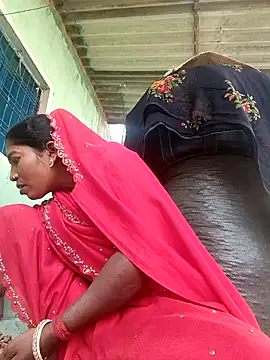 Snapshot of Jivika_Jaiswal chatting on 10.17.25 Jivika Jaiswal online show from 10.17.25