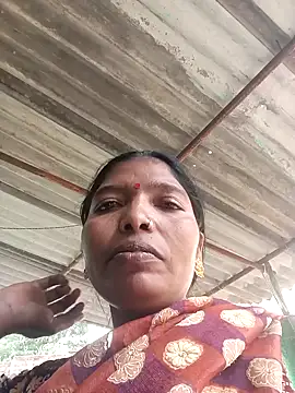 Snapshot of Jivika_Jaiswal chatting on 10.24.25 Jivika Jaiswal online show from 10.24.25