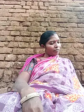 Snapshot of Jivika_Jaiswal chatting on 10.29.25 Jivika Jaiswal online show from 10.29.25