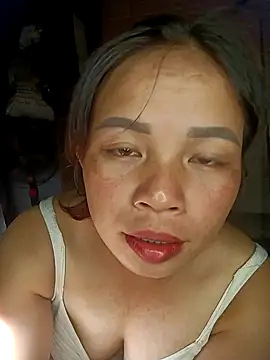 Snapshot of KumChyn chatting on 10.09.25 KumChyn online show from 10.09.25