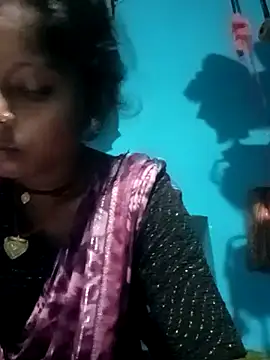 Snapshot of Hema4545 chatting on 09.27.25 Hema4545 online show from 09.27.25