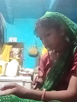 Snapshot of Hema4545 chatting on 10.02.25 Hema4545 online show from 10.02.25