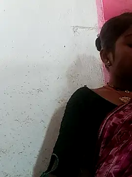 Snapshot of Hema4545 chatting on 10.04.25 Hema4545 online show from 10.04.25