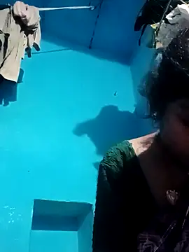 Snapshot of Hema4545 chatting on 10.04.25 Hema4545 online show from 10.04.25