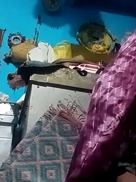 Snapshot of Hema4545 chatting on 10.06.25 Hema4545 online show from 10.06.25