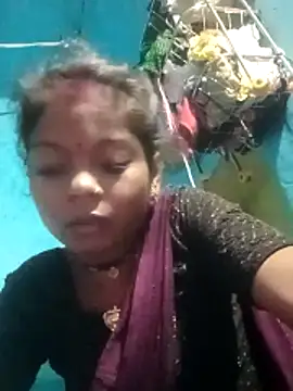 Snapshot of Hema4545 chatting on 10.07.25 Hema4545 online show from 10.07.25