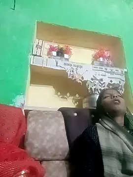 Snapshot of Hema4545 chatting on 10.10.25 Hema4545 online show from 10.10.25