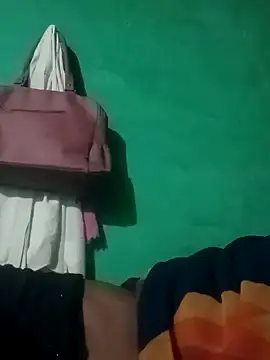 Snapshot of Hema4545 chatting on 10.21.25 Hema4545 online show from 10.21.25