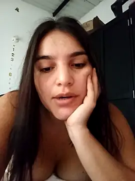 chloe 90 online show from 10.05.25