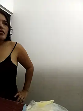 chloe 90 online show from 10.09.25