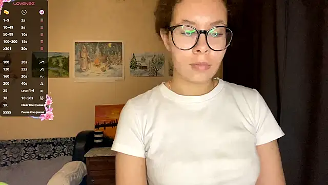 CarollNino online show from 09.18.25