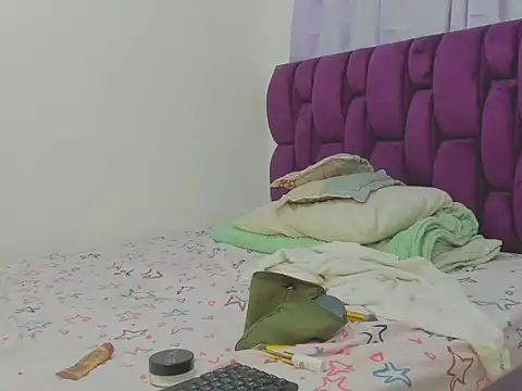 berenicelV online show from 11.26.25