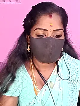 Snapshot of tamilammukuttyy chatting on 04.23.26 tamilammukuttyy online show from 04.23.26