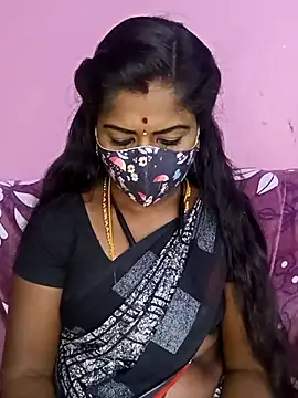 Snapshot of tamilammukuttyy chatting on 05.14.26 tamilammukuttyy online show from 05.14.26