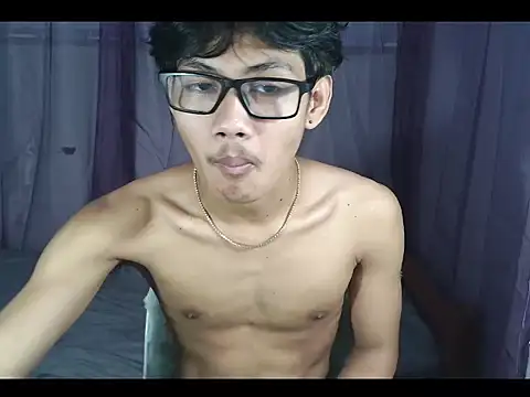 Snapshot of fucking_hot2 chatting on 11.12.25 fucking hot2 online show from 11.12.25