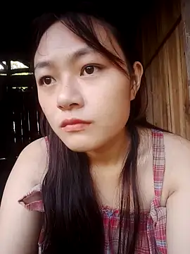 mai-xinh online show from 09.24.25