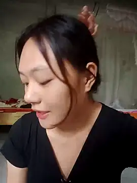 mai-xinh online show from 09.26.25