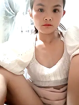 xinhxinhcute online show from 10.07.25