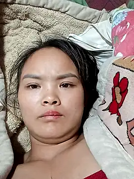 xinhxinhcute online show from 10.28.25