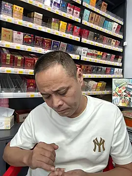 Snapshot of dajiba4718 chatting on 11.10.25 dajiba4718 online show from 11.10.25