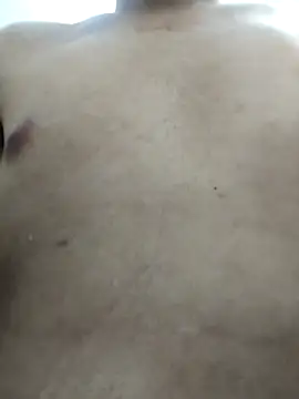 Snapshot of passivo_novinho09 chatting on 10.31.25 passivo novinho09 online show from 10.31.25