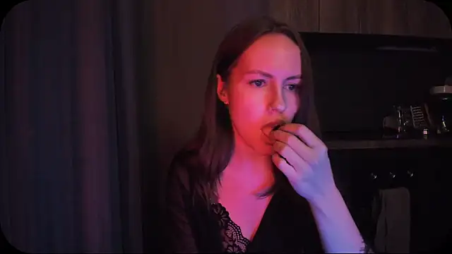 Snapshot of North_baby chatting on 09.24.25 North baby online show from 09.24.25