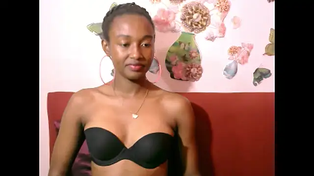 Snapshot of Indiansexydimples chatting on 10.09.25 Indiansexydimples online show from 10.09.25