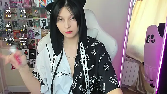 Snapshot of AudreyyKim chatting on 10.14.25 AudreyyKim online show from 10.14.25