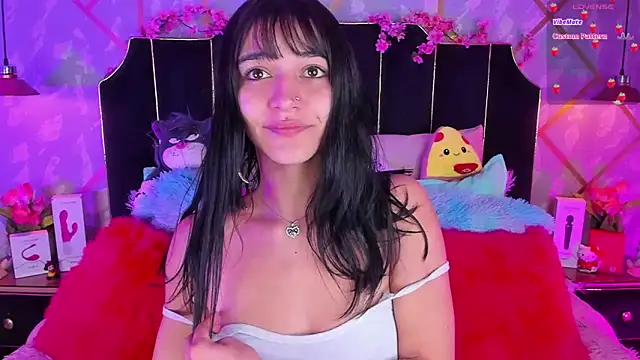 LindaWz  online show from 02.25.26