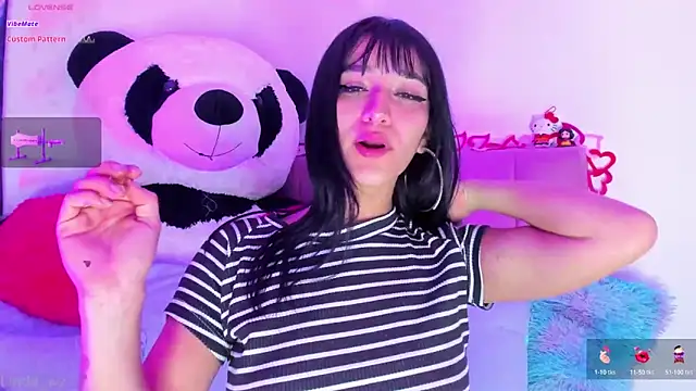 LindaWz  online show from 03.12.26