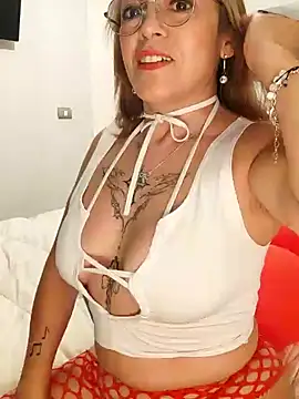 Snapshot of Gatithaaa chatting on 02.15.26 Gatithaaa online show from 02.15.26