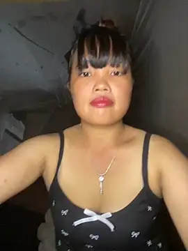 Snapshot of delwyn- chatting on 09.16.25 delwyn- online show from 09.16.25