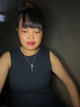 Snapshot of delwyn- chatting on 09.22.25 delwyn- online show from 09.22.25