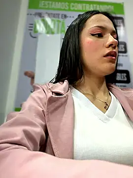 CHARLOTTE  05 online show from 01.14.26