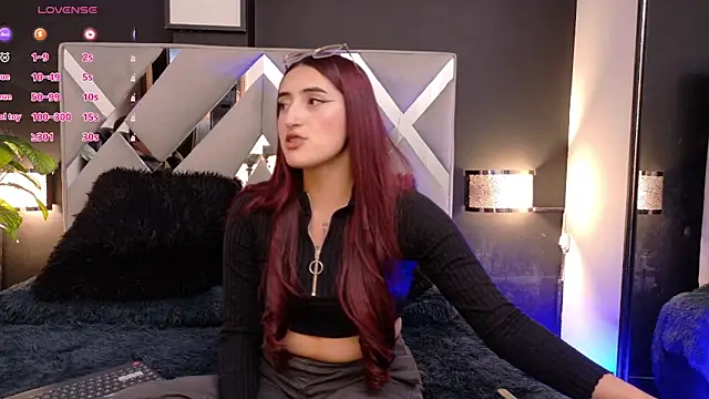 Miia bunny online show from 10.03.25