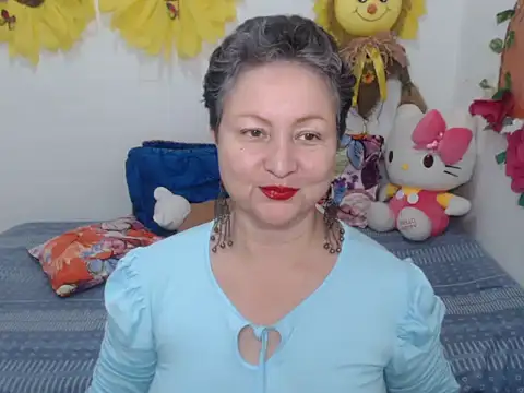 LADYJENNIFER online show from 09.17.25
