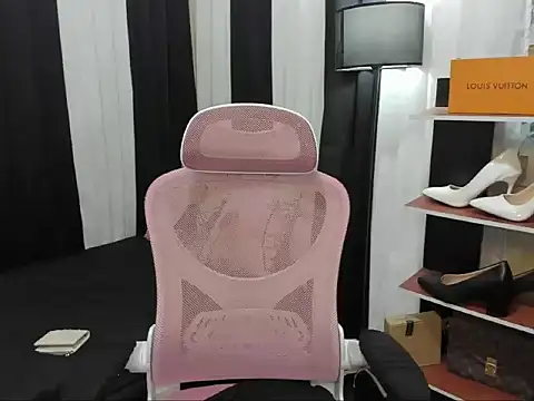 Seductive Margaux online show from 10.24.25