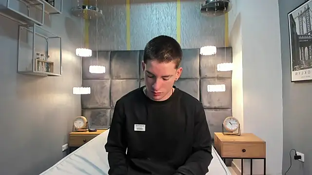 HunterHeat  online show from 11.12.25