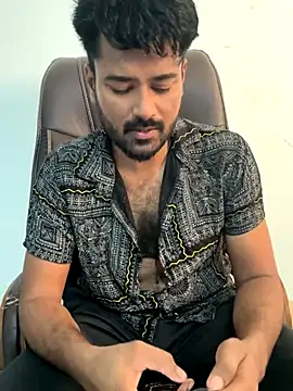 MeekBatgirl online show from 09.25.25