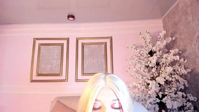 AnaVelvett online show from 09.29.25