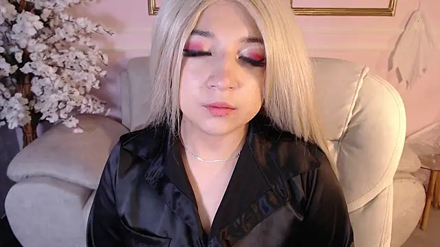 AnaVelvett online show from 10.12.25