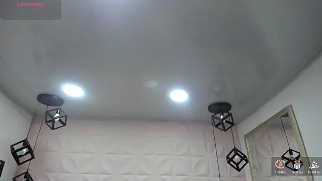 AnaVelvett online show from 10.23.25