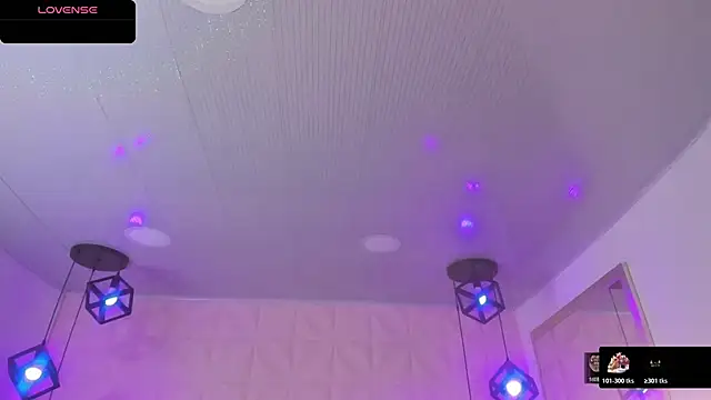 AnaVelvett online show from 10.28.25