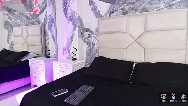 JadeGolden  online show from 09.23.25