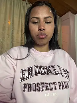 Michluxe 69 online show from 03.19.26