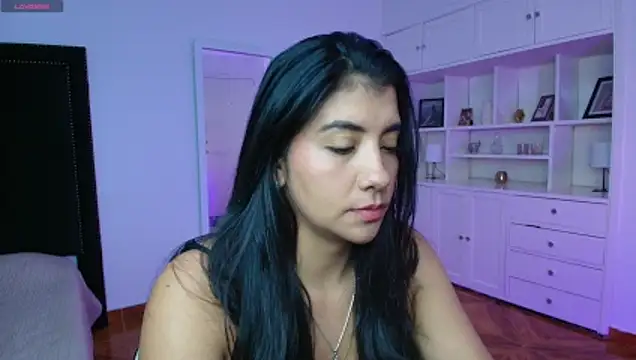 nina moen online show from 10.09.25