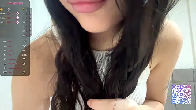 AuraJefcoat online show from 12.05.25